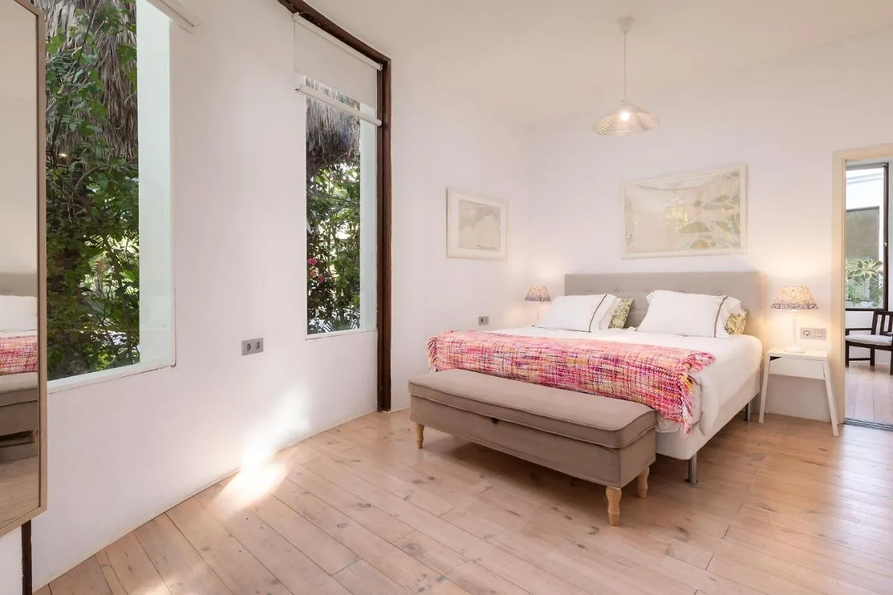 Spacious, Well Appointed, In A Wonderful Raised Location And Stunning Sea Views Costa Adeje  0*, Costa Adeje (Tenerife)